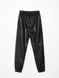 Jogger aus Kunstleder - Schwarz - CROPP - small4