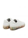 Białe sneakersy z kolorową podeszwą - biały - CROPP - small4