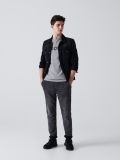 Jeans im Carrot-Fit mit Wascheffekt - Grau - CROPP - small2
