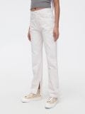 Jeansy z rozcięciem - kremowy - CROPP - small2