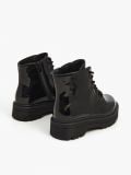Botki z efektem holo - wielobarwny - CROPP - small5