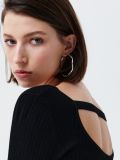 Sweter z dekoltem na plecach - czarny - CROPP - small1