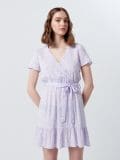 Sukienka z kopertowym dekoltem - fioletowy - CROPP - small2