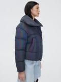 Pikowana kurtka z efektem holo - fioletowy - CROPP - small3