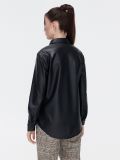 Czarna koszula z imitacji skóry - czarny - CROPP - small4