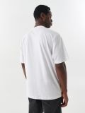 Biały T-shirt z nadrukiem w stylu mangi - biały - CROPP - small3