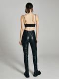 Crop top z imitacji skóry - czarny - CROPP - small3