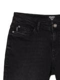 Jeansowe szorty regular z efektem sprania - czarny - CROPP - small5
