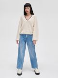 Sweter z ozdobną koronką - beżowy - CROPP - small2
