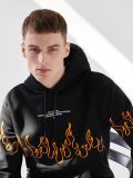 Mikina comfort fit s potiskem a kapucí - černý - CROPP - small4