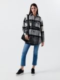 Jachetă shacket în carouri - negru - CROPP - small1