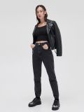 Pantaloni pentru femei cu lanț - gri-închis - CROPP - small1