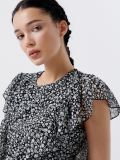 Rüüsidega lilleline pluus - must - CROPP - small2