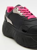 Czarno-różowe sneakersy - czarny - CROPP - small3