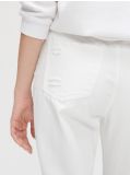 Mom jeans z przetarciami - biały - CROPP - small5