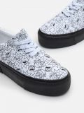 Trampki z nadrukiem Rick and Morty - biały - CROPP - small2