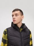 Pikowana kamizelka - czarny - CROPP - small1