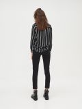 Cămașă din viscoză în dungi - negru - CROPP - small4