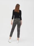 Mom jeans z paskiem - czarny - CROPP - small4