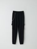 Jogger Cargo Hose mit Kette - Schwarz - CROPP - small3