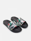 Klapki slip on z nadrukiem - zielony - CROPP - small1
