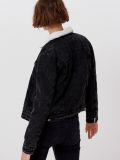 Jeansowa kurtka sherpa trucker - czarny - CROPP - small4
