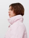 Pikowana kurtka puffer - różowy - CROPP - small2