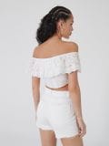 Кроп топ з ажурною оборкою - білий - CROPP - small3