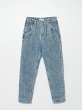 Mom jeans z efektem sprania - niebieski - CROPP - small3
