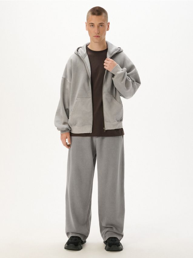Jasnoszare dresy wide leg