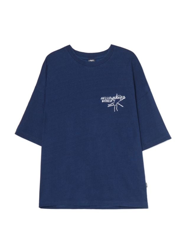 Czarno-biały t-shirt z nadrukiem all over - CROPP - 3704R-99X