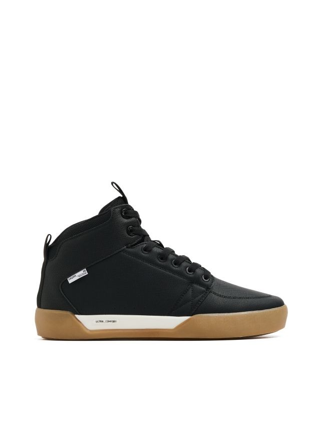 Czarne sneakersy za kostkę - CROPP - 052DC-99X