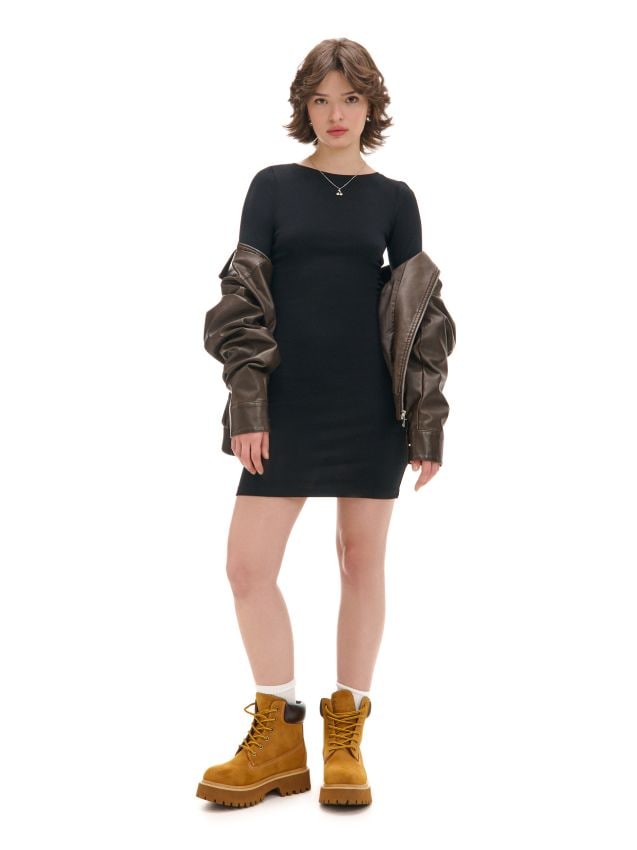 サイドラッフルアシンメトリートップス｜WOMEN｜250HSF80-291E