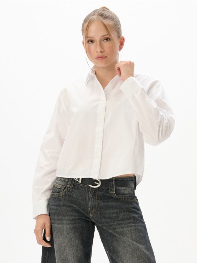 Biała krótka koszula