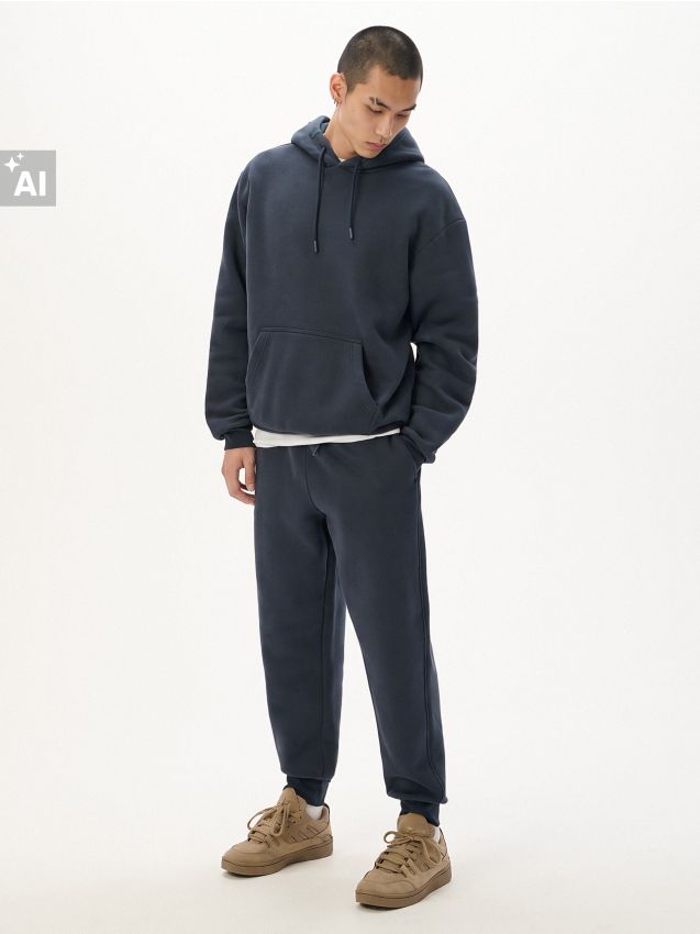 Granatowe dresowe joggery regular