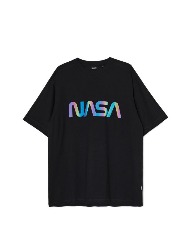 Camiseta negra con estampado NASA Color Negro CROPP