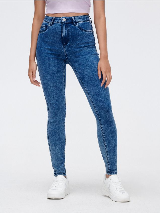 Jeansy damskie | Spodnie jeansowe | Kup online w Cropp!