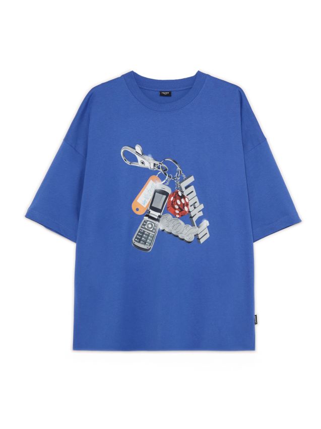 Czarna koszulka z nadrukiem all over - CROPP - 221DE-99X