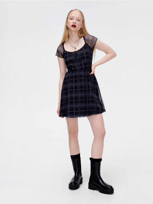 Kleit naistele - must - CROPP