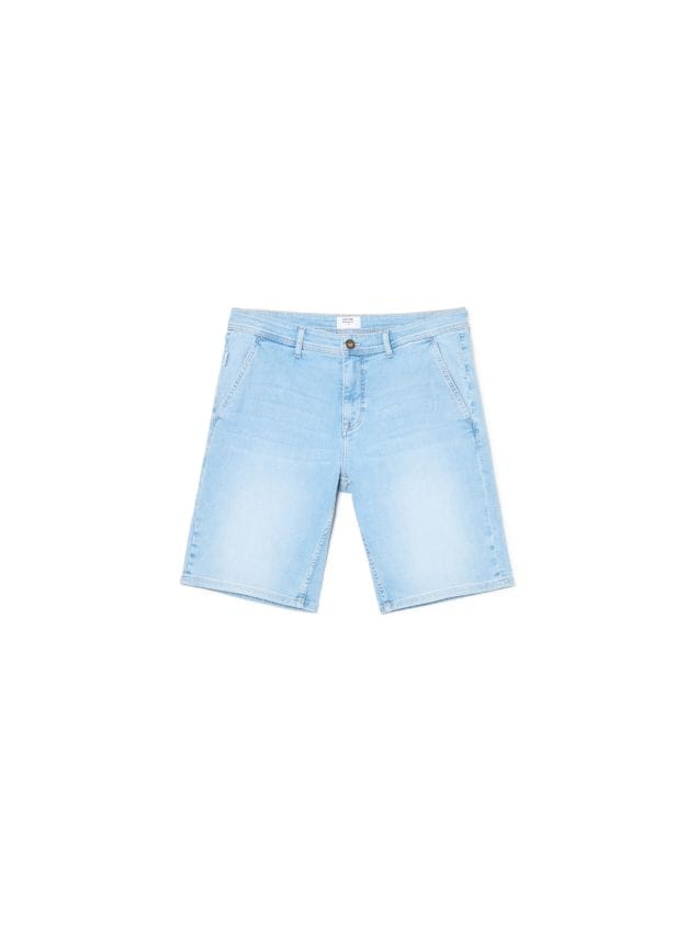 Jasnoniebieskie jeansowe szorty