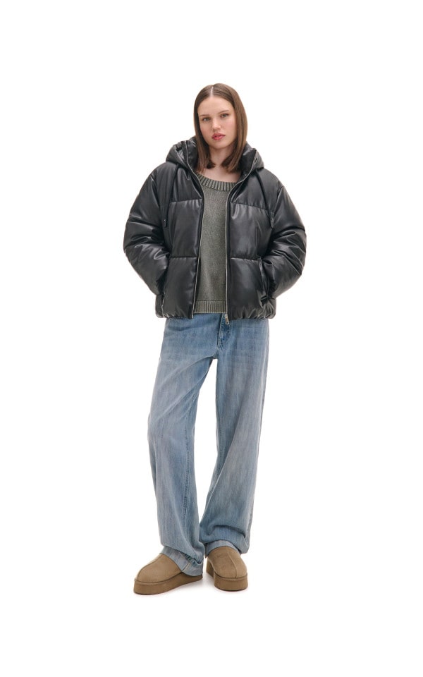 Czarna kurtka puffer z kapturem - CROPP - 095AR-99X