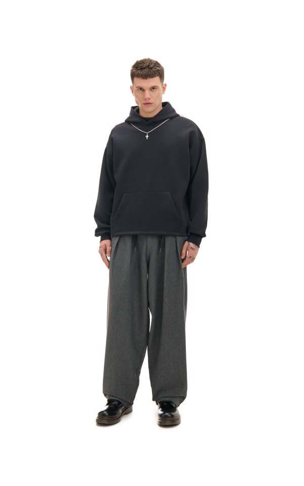 Czarna bluza hoodie z naszyjnikiem UNISEX - CROPP - 986AS-99X